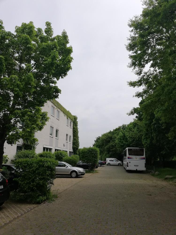 Arthotel Ambassador Wiesbaden - Free Parking Exteriér fotografie